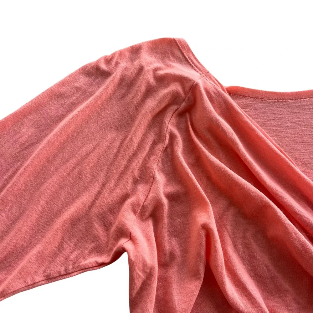 Fabletics Women's Med. Coral Flamingo Twist Switch Back Long Sleeve Tee Athletic